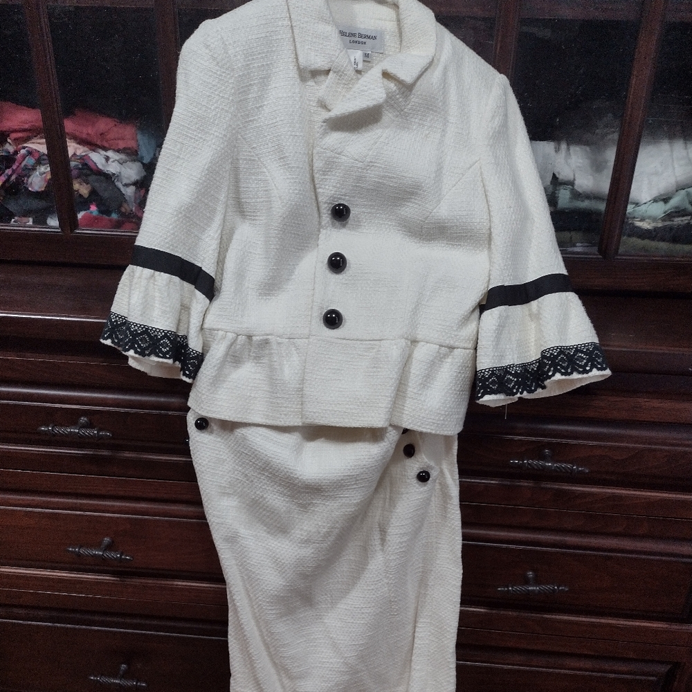 NWT Helene Berman Blazer and skirt
